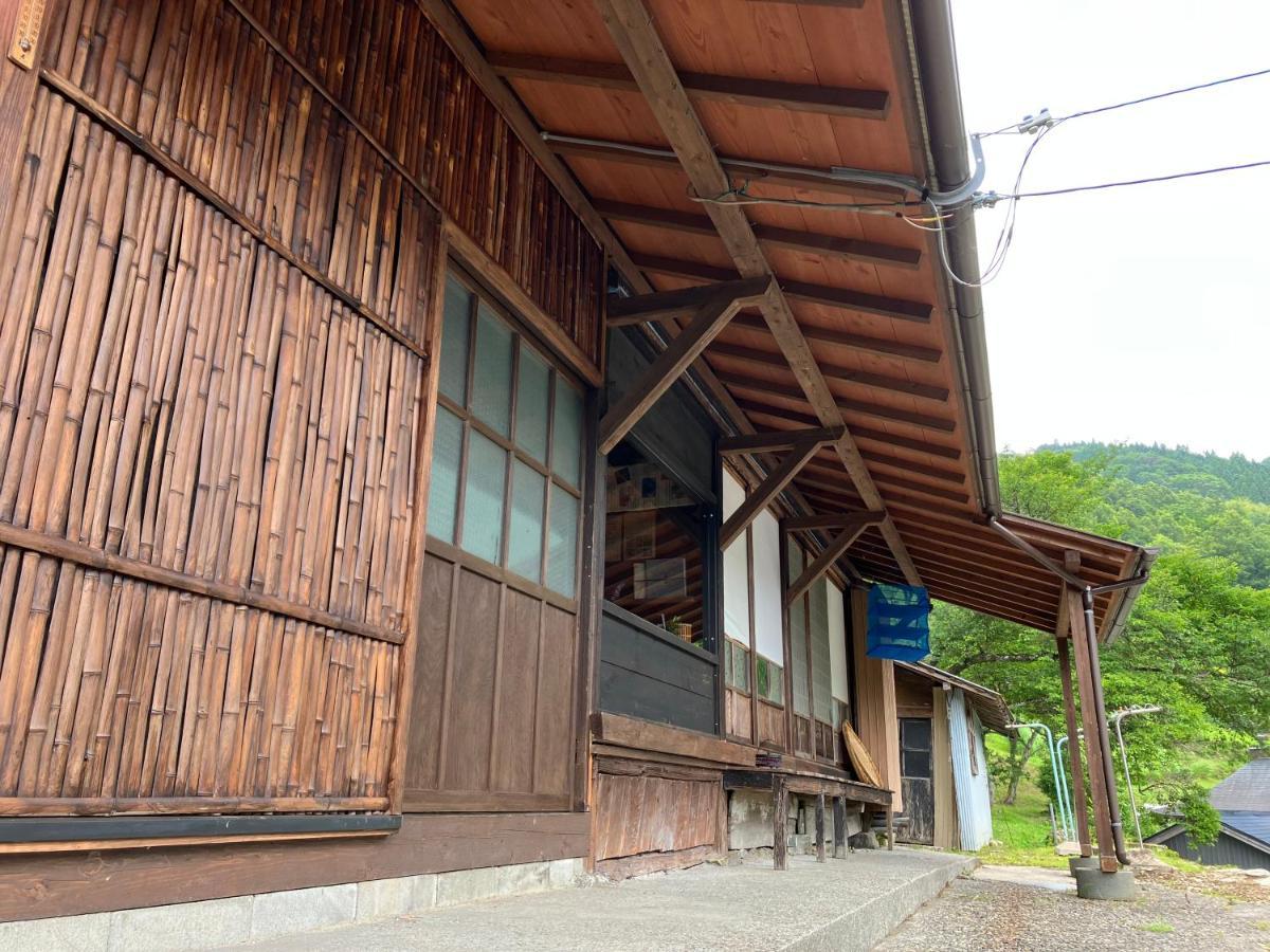Guesthouse Boro-Ya Otoyocho Exterior foto