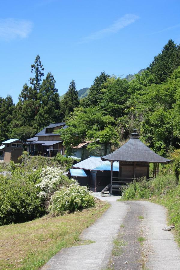 Guesthouse Boro-Ya Otoyocho Exterior foto